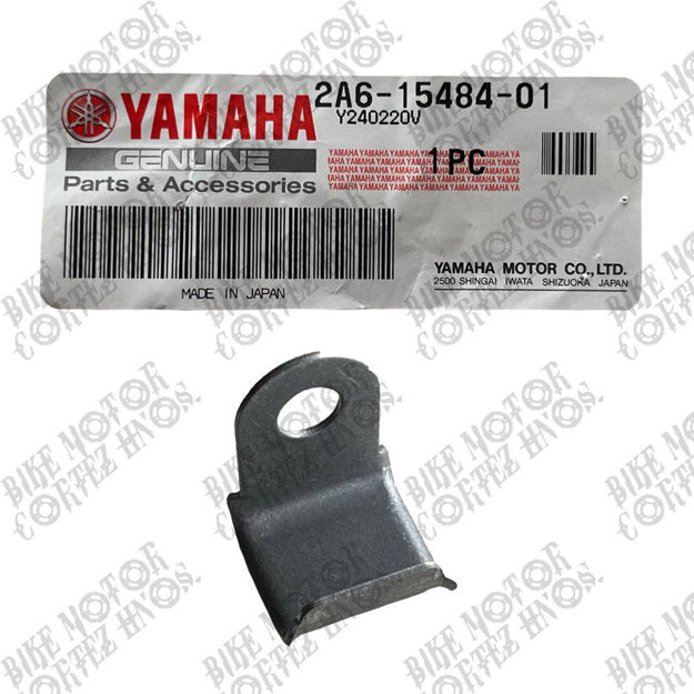 Imagen de Abrazadera Tapa Magneto Yamaha DTk125 Dtk175  2a6-15484-01 Yamaha